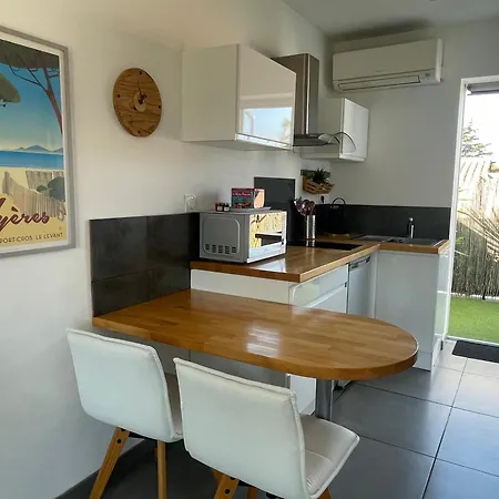Apartment A 400 M Confort Terrasse Clim Parking Hyères